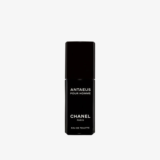 Schwarze längliches Parfüm Flakon von Chanel Anateus