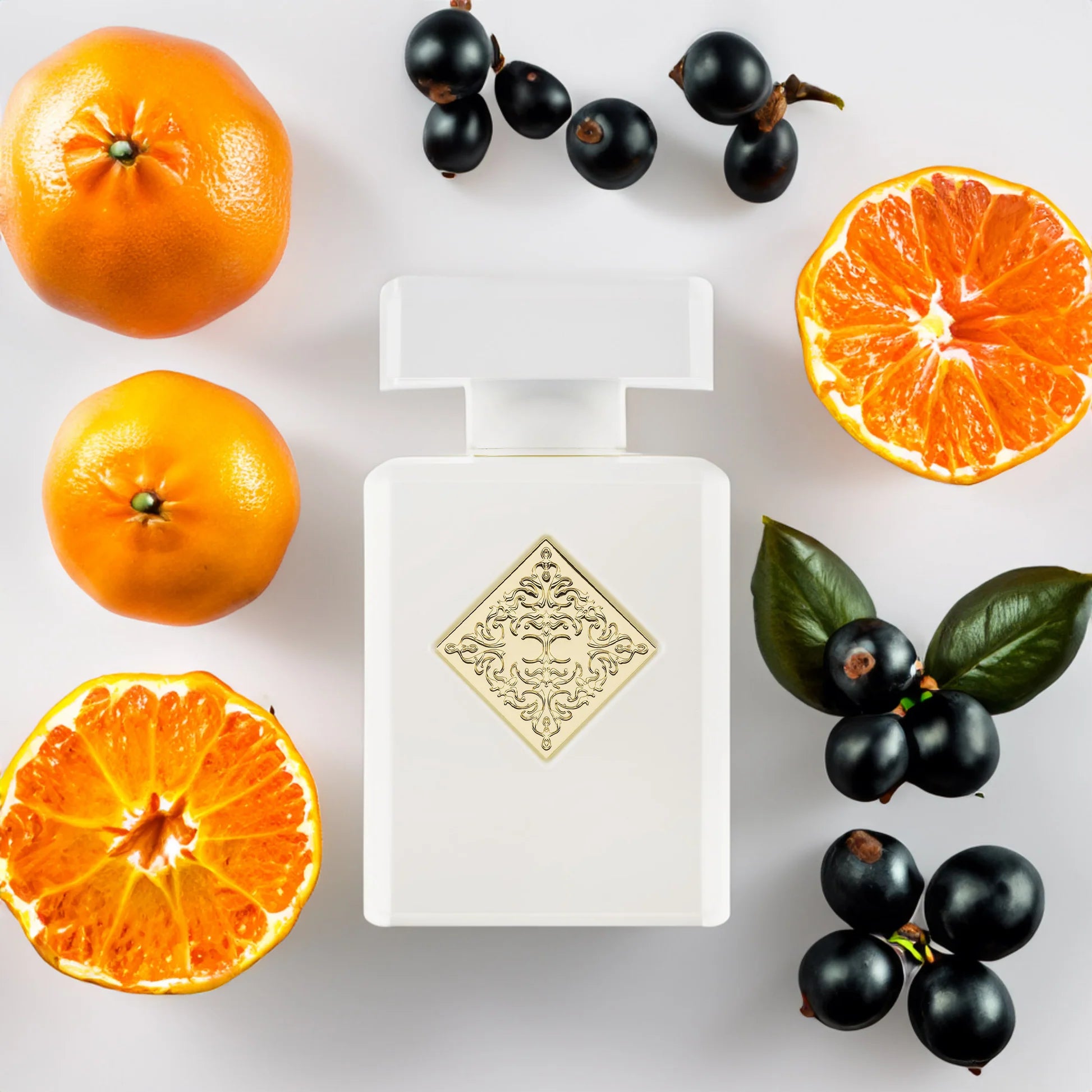 Parfüm Flakon von Initio Musk Therapy mit Brombeeren und Orange
